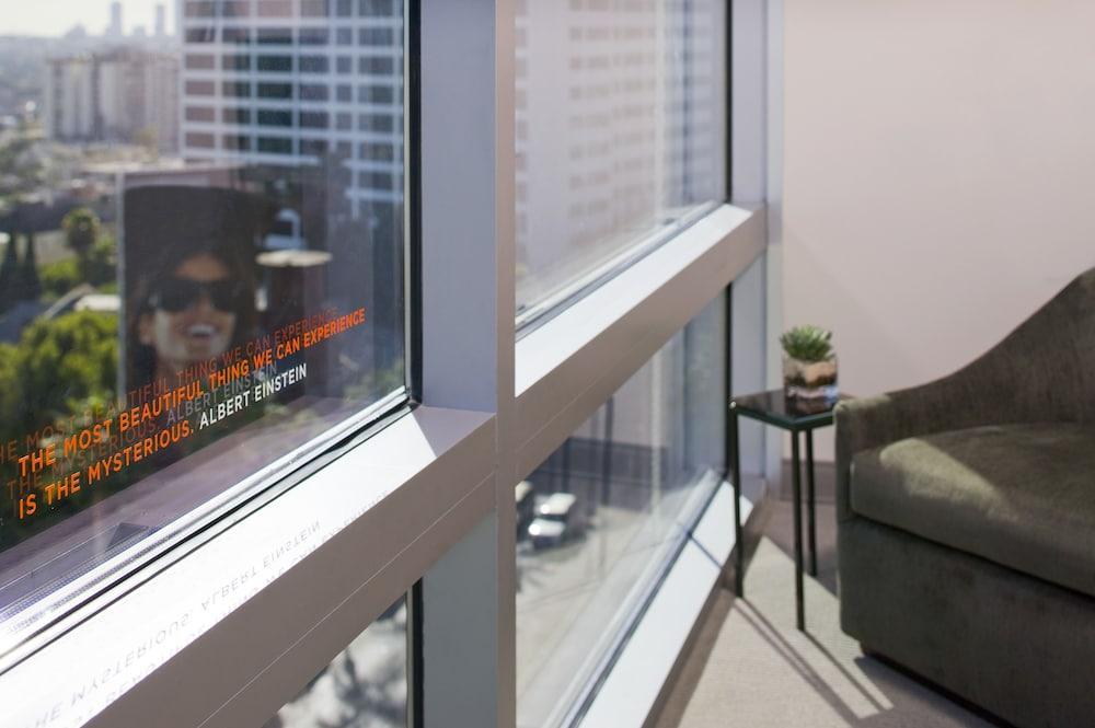Andaz West Hollywood, By Hyatt Hotel Los Angeles Exterior photo